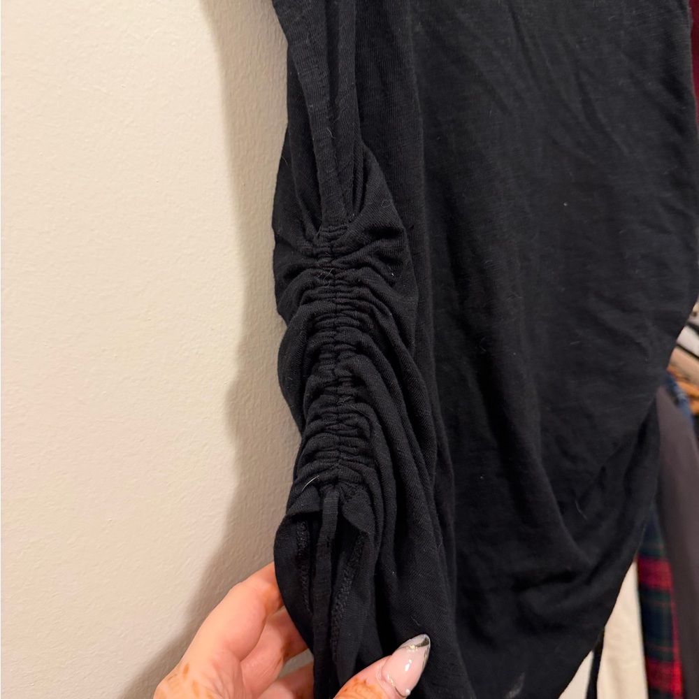 Never worn Express tank with adjustable sides - Picture 4 of 4